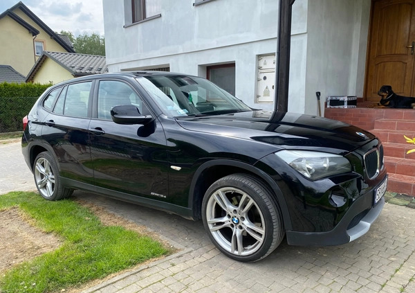 BMW X1 cena 39000 przebieg: 212000, rok produkcji 2012 z Oborniki małe 37